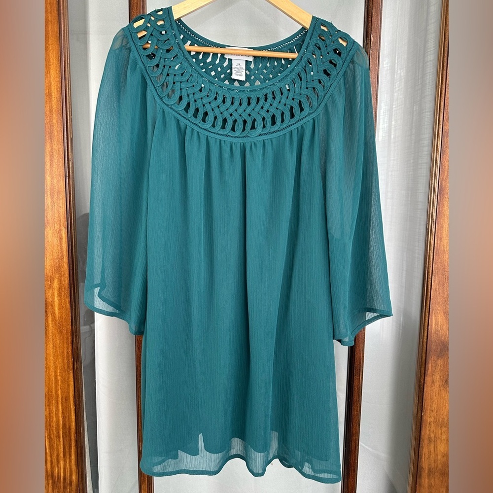 Catherines Blouse Top 3X Forest Green Chiffon Tunic Elbow Sleeve Cutout Detail